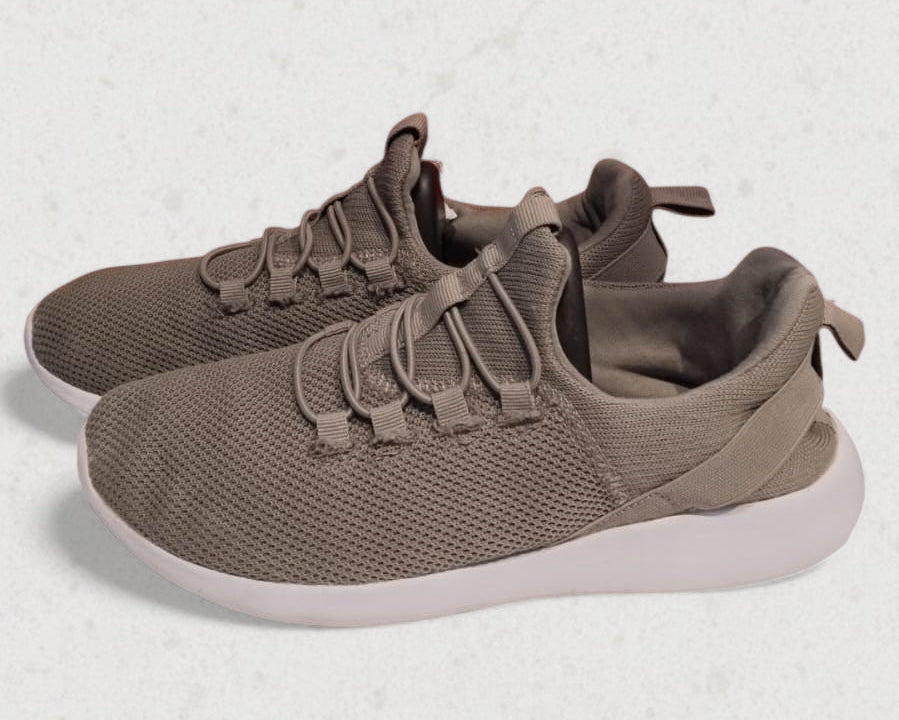 {product_title} – Preloved Sneakers Pakistan | Retread Wear