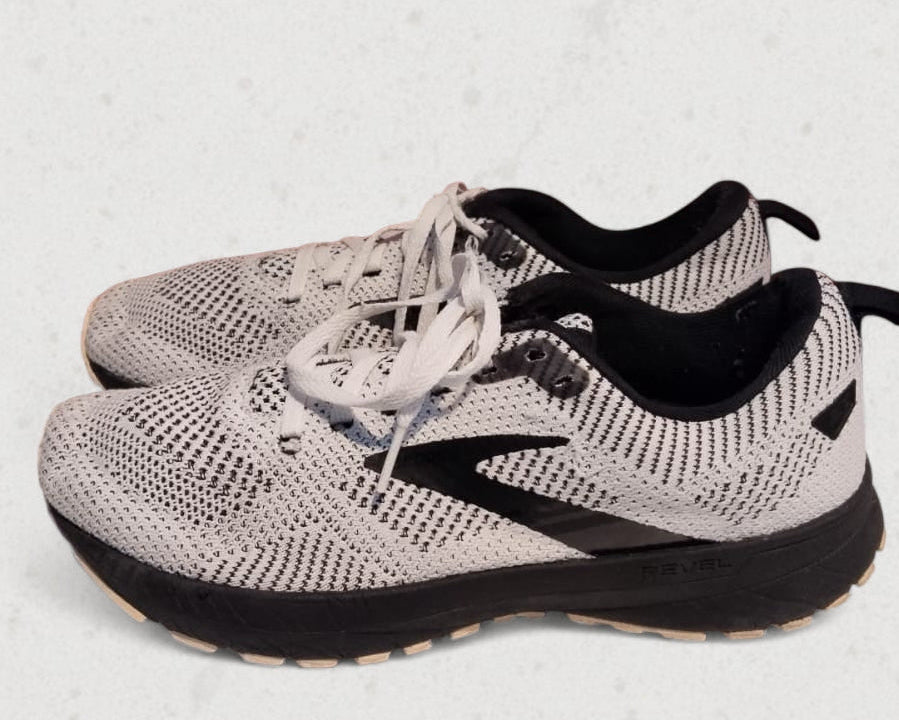 {product_title} – Preloved Sneakers Pakistan | Retread Wear
