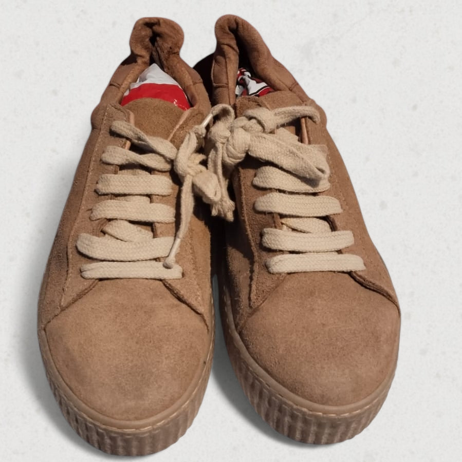 {product_title} – Preloved Sneakers Pakistan | Retread Wear