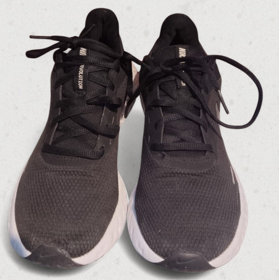 {product_title} – Preloved Sneakers Pakistan | Retread Wear