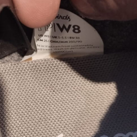 {product_title} – Preloved Sneakers Pakistan | Retread Wear
