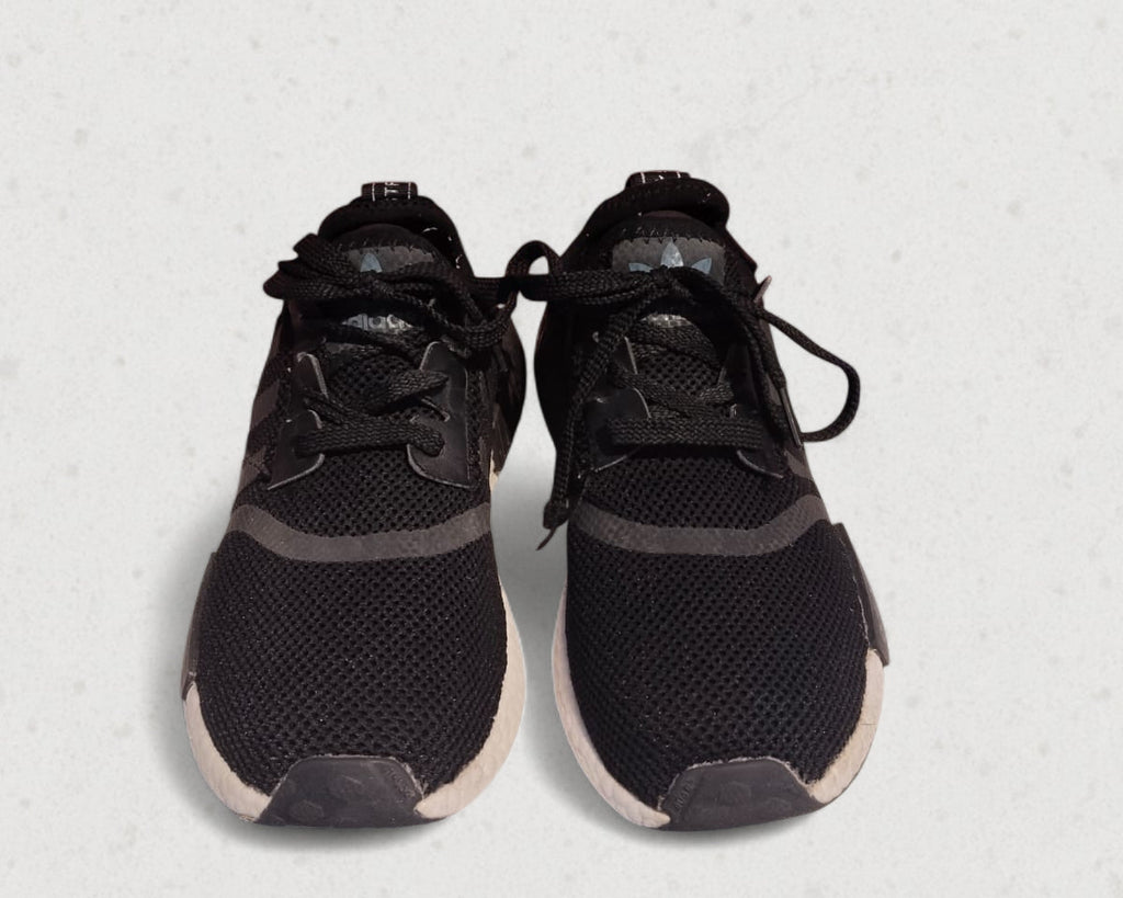 {product_title} – Preloved Sneakers Pakistan | Retread Wear