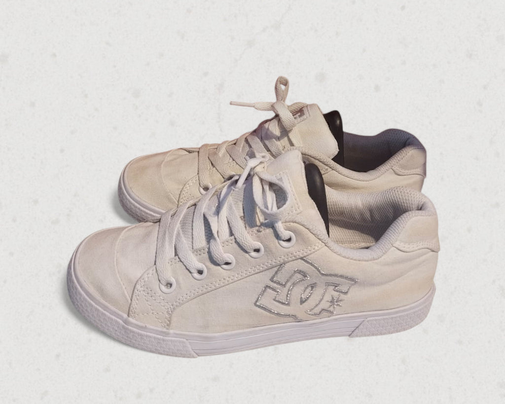 {product_title} – Preloved Sneakers Pakistan | Retread Wear