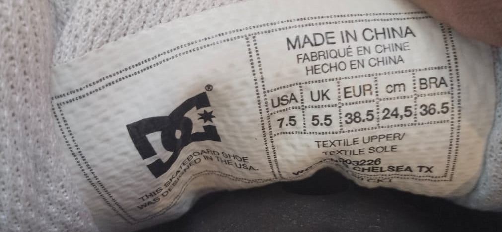 {product_title} – Preloved Sneakers Pakistan | Retread Wear