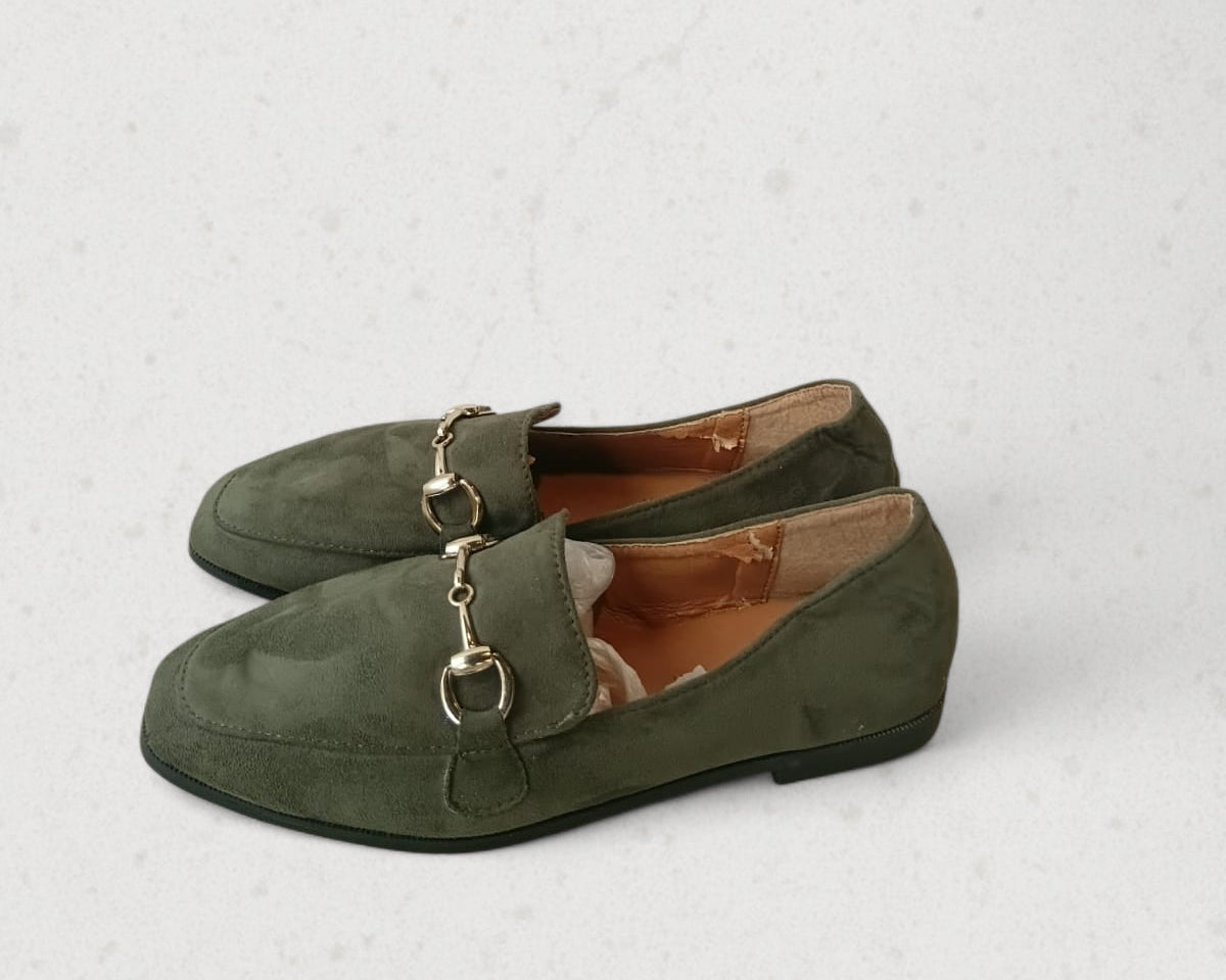 {product_title} – Preloved Sneakers Pakistan | Retread Wear