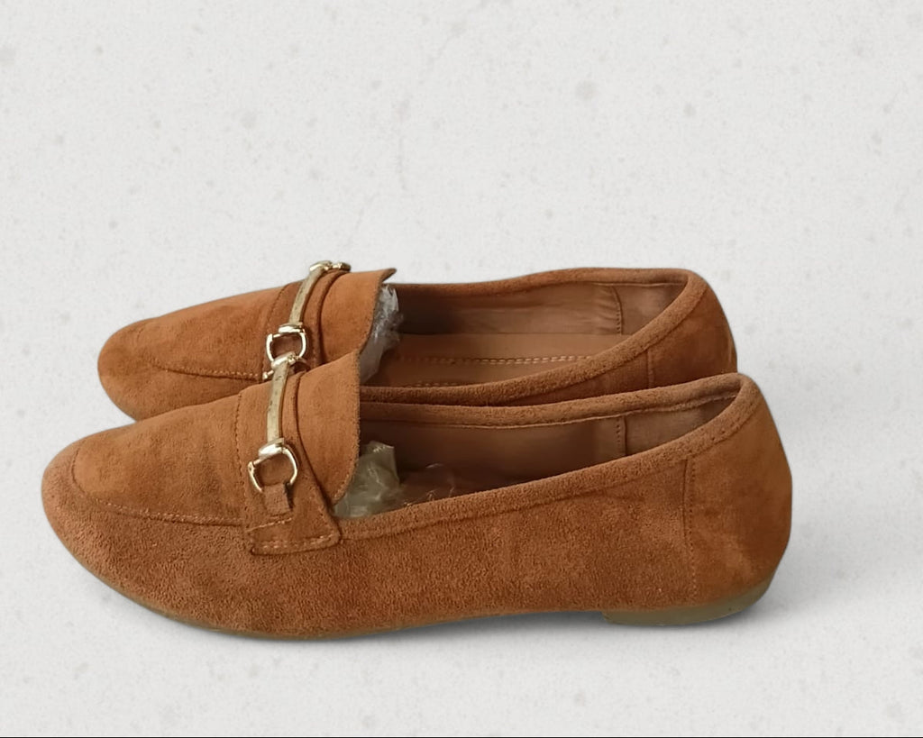{product_title} – Preloved Sneakers Pakistan | Retread Wear