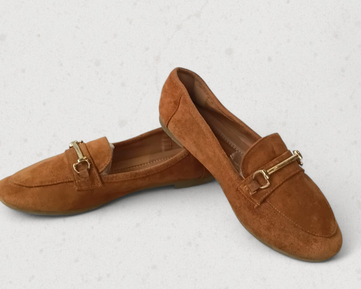{product_title} – Preloved Sneakers Pakistan | Retread Wear