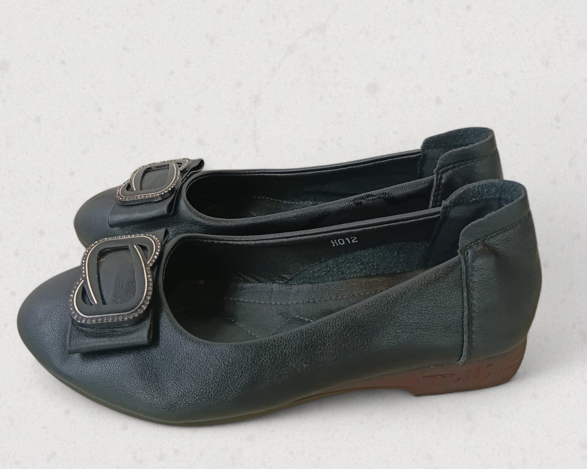 {product_title} – Preloved Sneakers Pakistan | Retread Wear