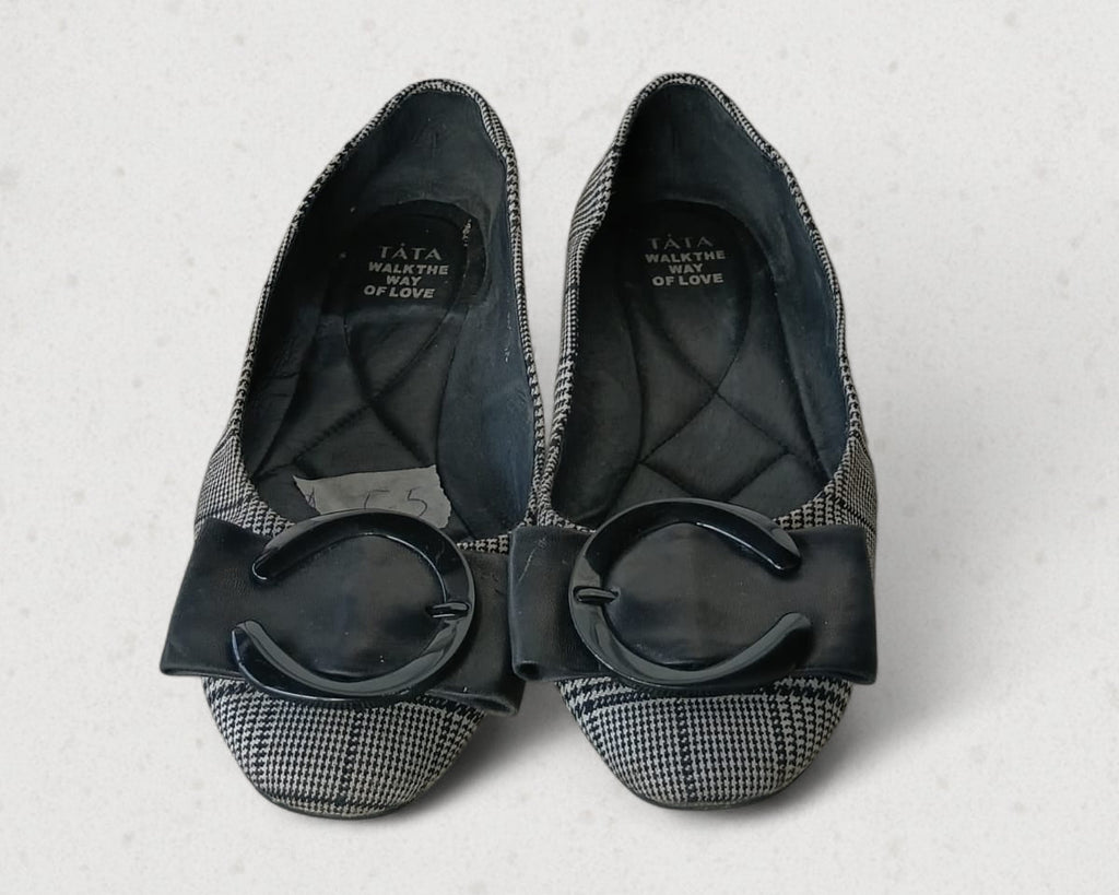 {product_title} – Preloved Sneakers Pakistan | Retread Wear