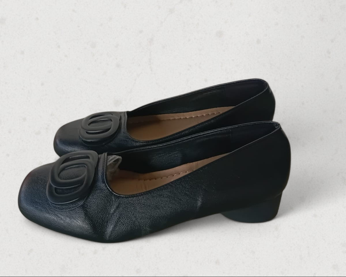 {product_title} – Preloved Sneakers Pakistan | Retread Wear