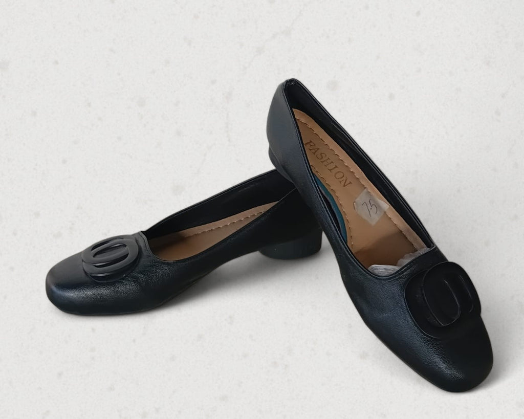 {product_title} – Preloved Sneakers Pakistan | Retread Wear
