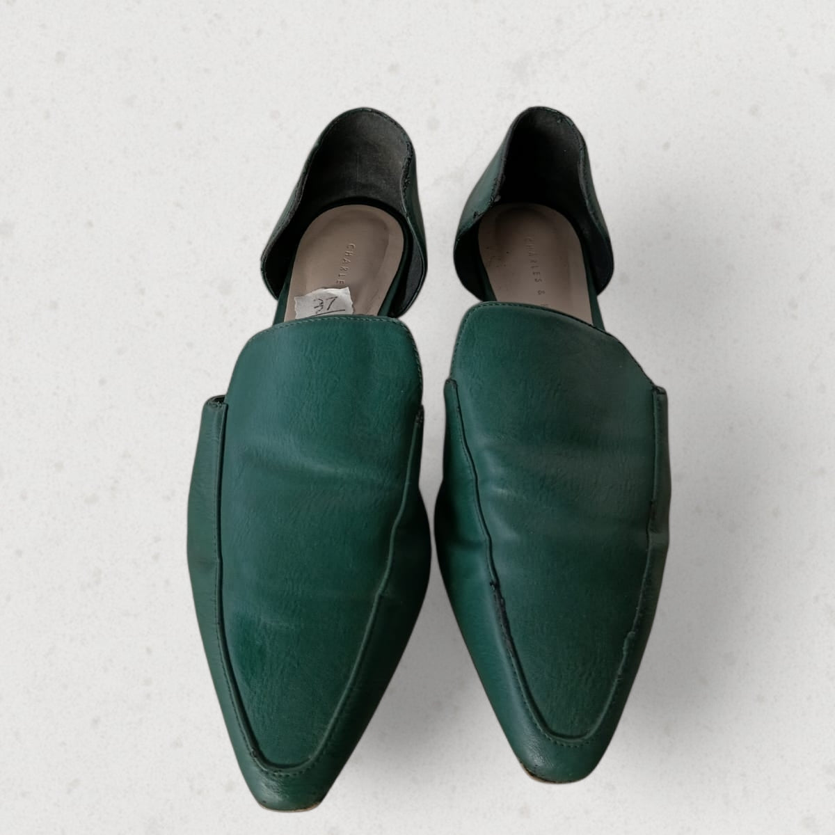 {product_title} – Preloved Sneakers Pakistan | Retread Wear
