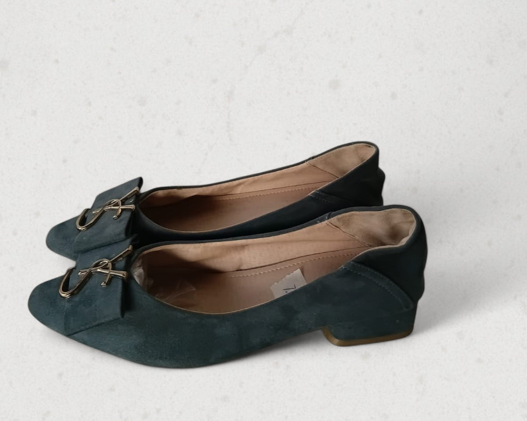 {product_title} – Preloved Sneakers Pakistan | Retread Wear
