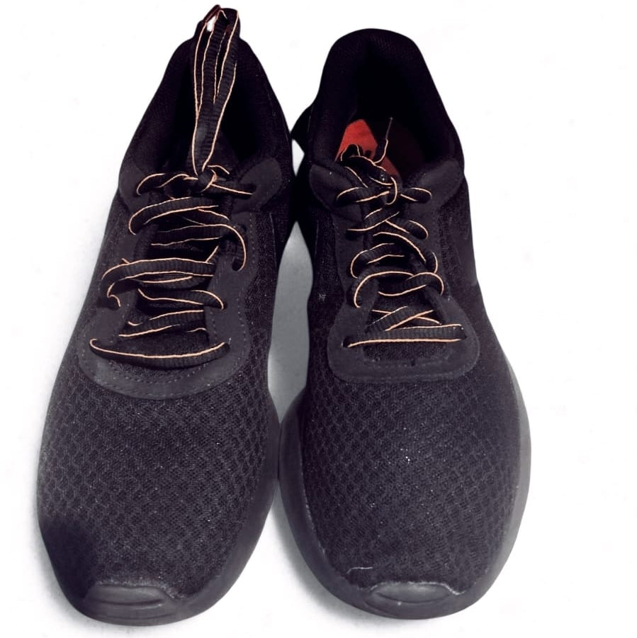 {product_title} – Preloved Sneakers Pakistan | Retread Wear