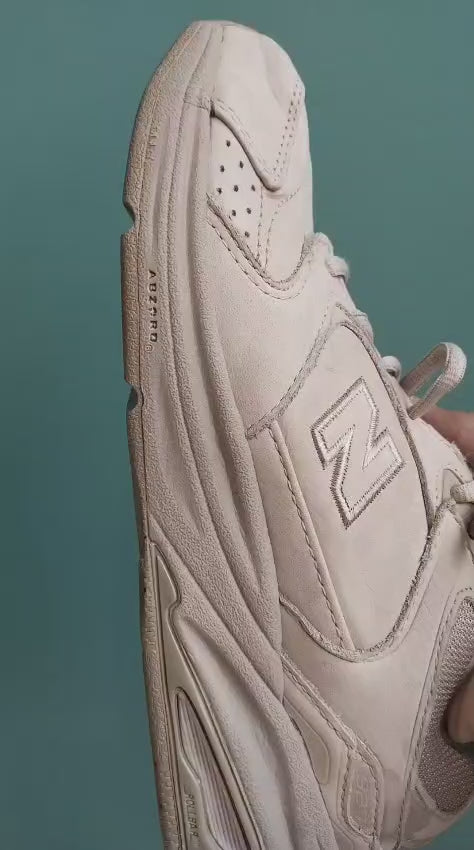 New Balance 927 Walking Shoes