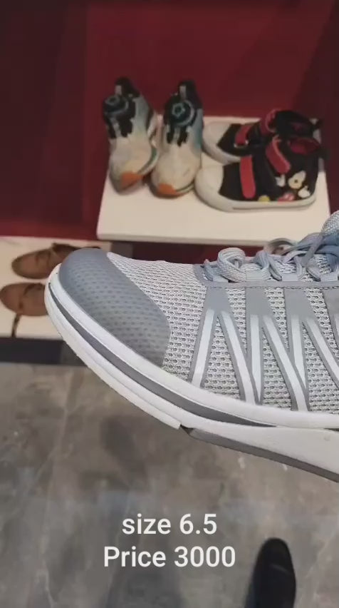 Drew Balance Grey Running Sneaker