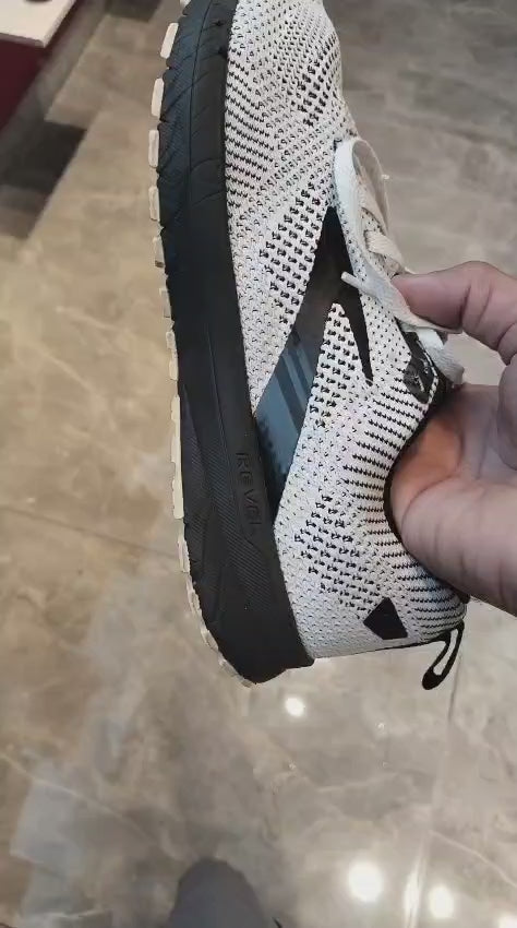 Brooks Revel 5