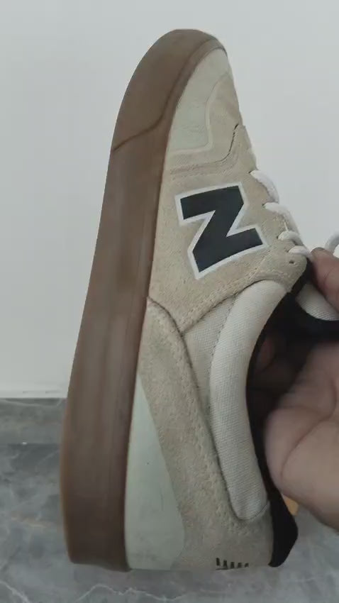 New Balance Arto 358