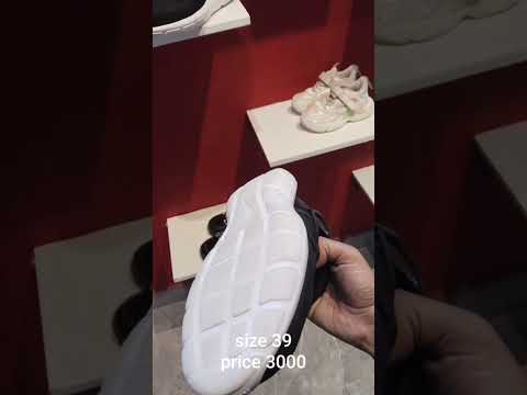 NIKE Mens Vortak